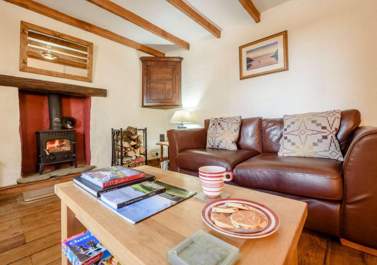 Villa Bwthyn Clyd - St Davids Extérieur photo